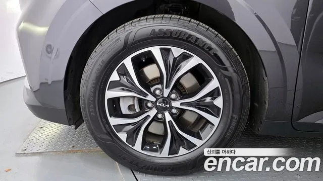 Kia Canival — Фото автомобиля 5