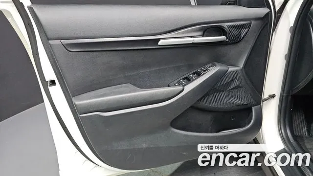 Kia Seltos New — Фото автомобиля 13