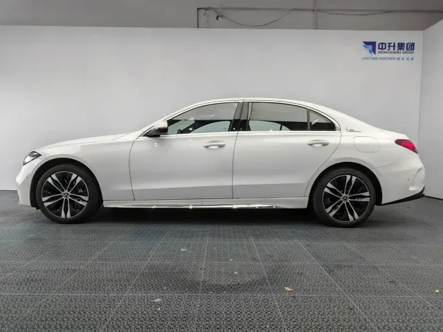 Mercedes-Benz C-Class — Фото автомобиля 7