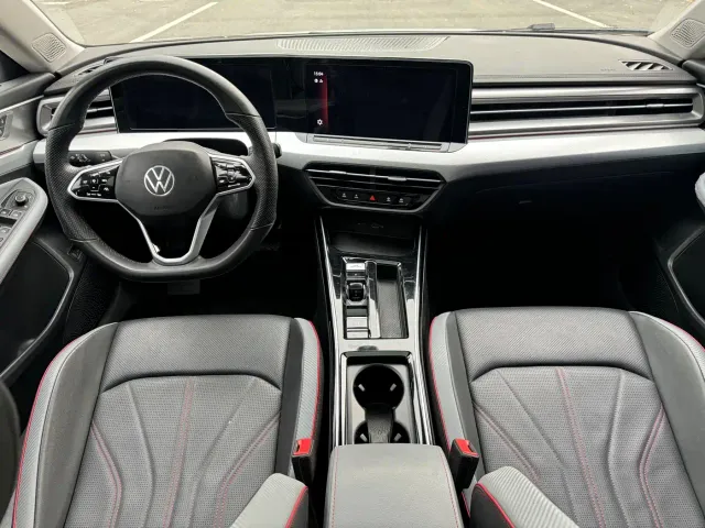 Volkswagen Lamando — Фото автомобиля 9