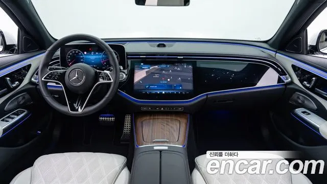 Mercedes-Benz E-Class W214 — Фото автомобиля 7