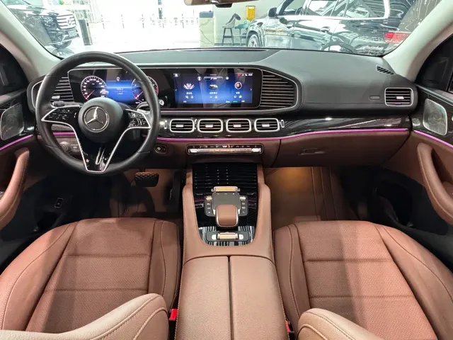 Mercedes-Benz GLE-Class — Фото автомобиля 9