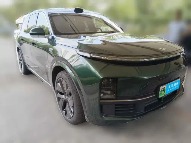 Li Auto L9 — Фото автомобиля 3