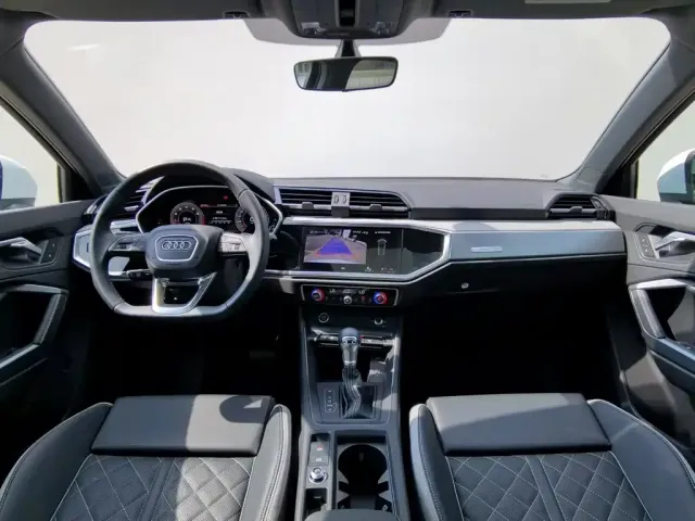 Audi Q3 — Фото автомобиля 20