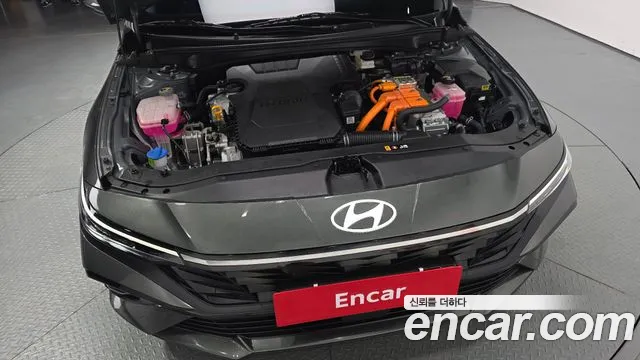 Hyundai Avante CN7 — Фото автомобиля 6