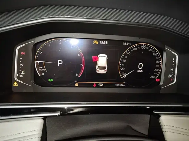Volkswagen Tiguan L — Фото автомобиля 11