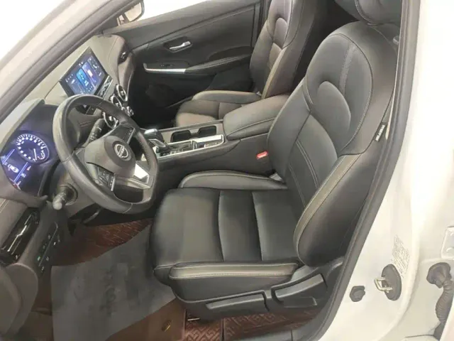 Nissan Sylphy — Фото автомобиля 14