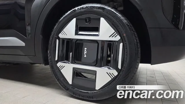 Kia EV3 — Фото автомобиля 21