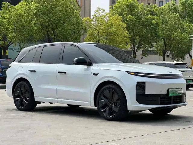 Li Auto L6 — Фото автомобиля 3