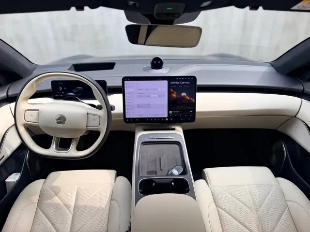 Nio ET5 Touring — Фото автомобиля 17