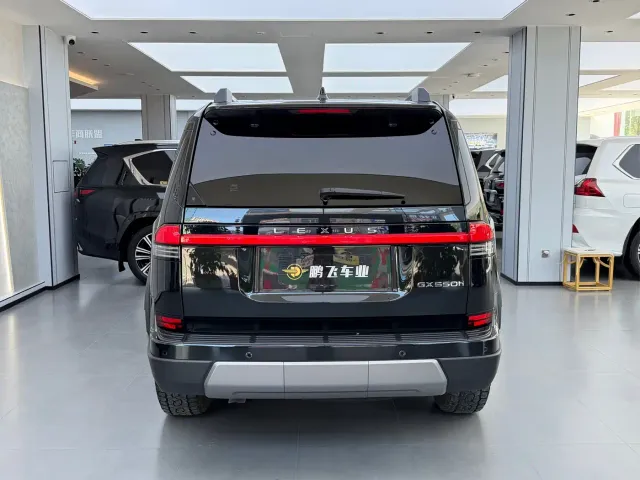 Lexus GX — Фото автомобиля 3