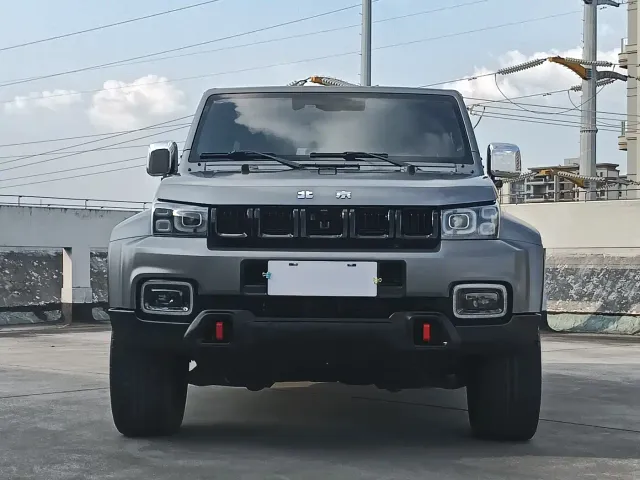 BAIC BJ40 — Фото автомобиля 2