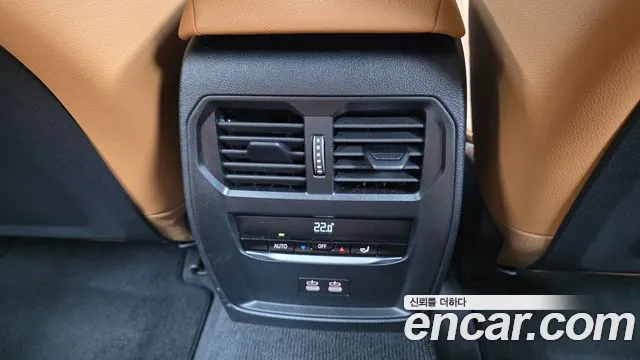 BMW 3-Series 3 серия (G20) 320i M Sport — Фото автомобиля 29