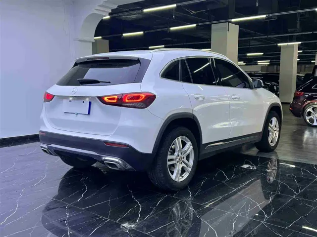 Mercedes-Benz GLA-Class — Фото автомобиля 19