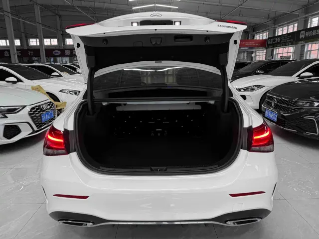 Mercedes-Benz A-Class — Фото автомобиля 19