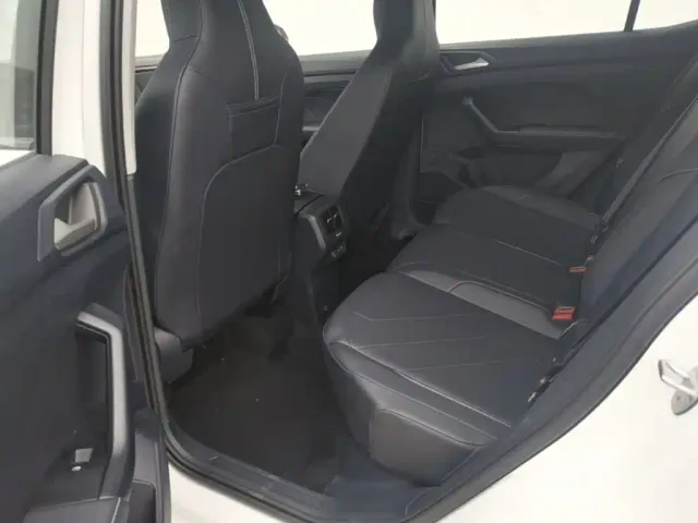 Volkswagen Tharu — Фото автомобиля 16