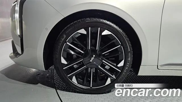 Kia K8 (New) Hybrid — Фото автомобиля 5