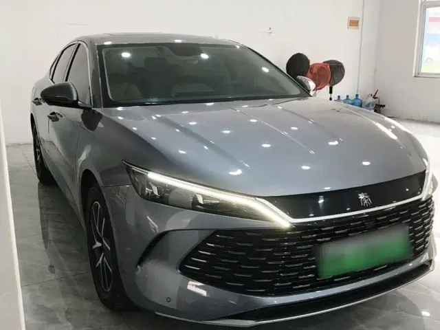 BYD Qin L — Фото автомобиля 3