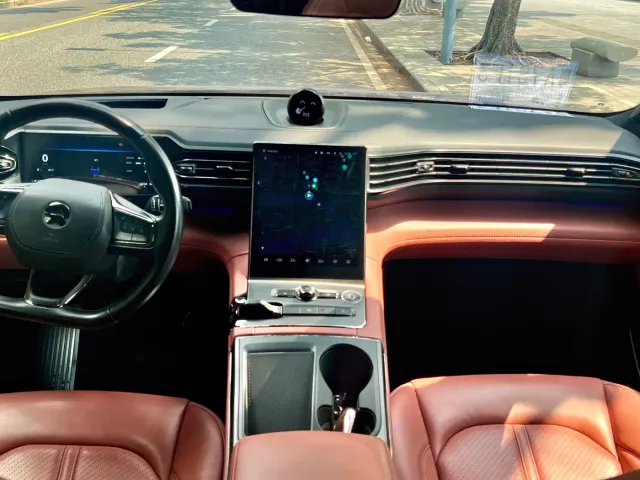 Nio EC6 — Фото автомобиля 10