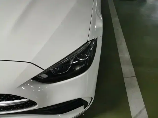 Mercedes-Benz C-Class — Фото автомобиля 5
