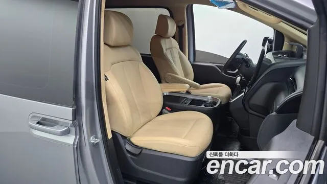 Hyundai Staria Staria Карго 5 мест — Фото автомобиля 12