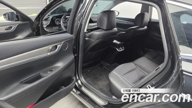 Hyundai Grandeur Новый Grandeur IG — Фото автомобиля 11