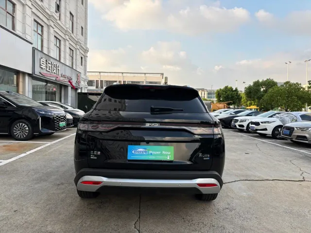 BYD Song Ultra — Фото автомобиля 6