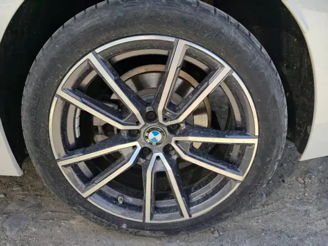 BMW 3 Series — Фото автомобиля 15