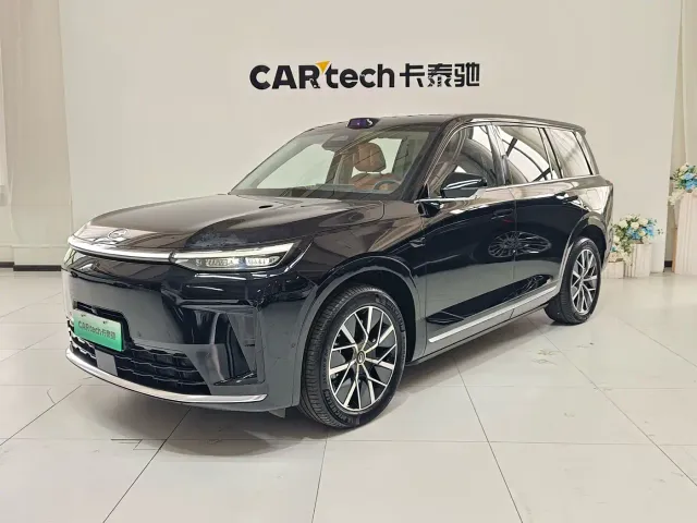 Фотография автомобиля — GAC Trumpchi Xiangwang S9