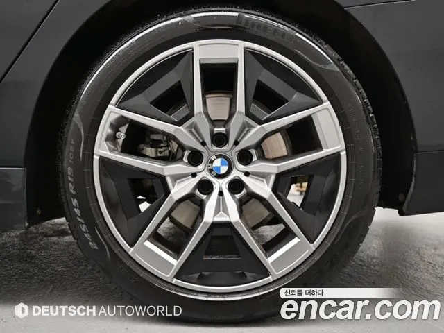 BMW 5 Series G60 — Фото автомобиля 5