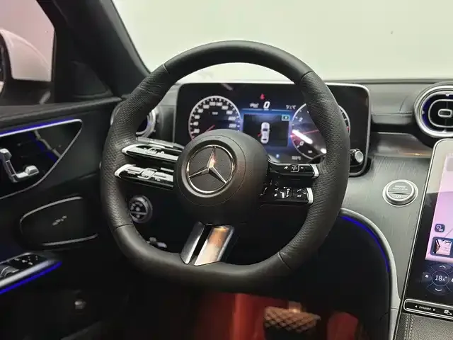 Mercedes-Benz C-Class — Фото автомобиля 7