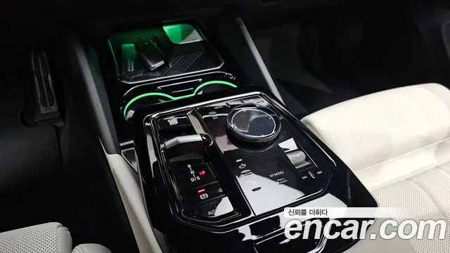 BMW 5-Series — Фото автомобиля 8