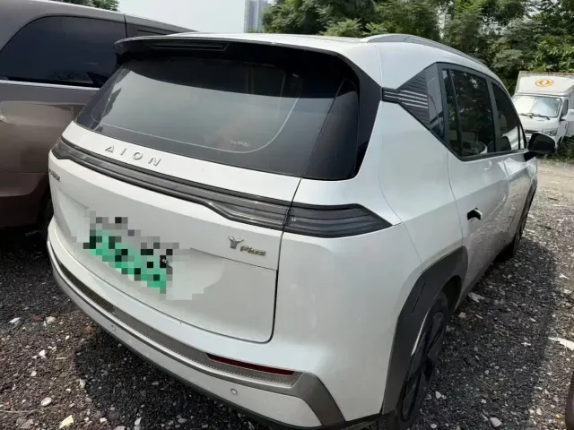 GAC Aion Y — Фото автомобиля 7