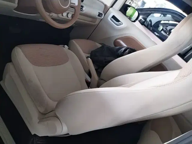 Wuling Hongguang Mini EV — Фото автомобиля 10