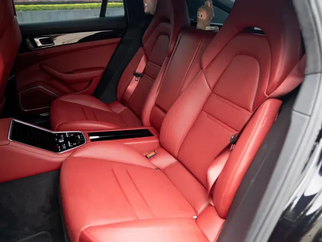Porsche Panamera — Фото автомобиля 21
