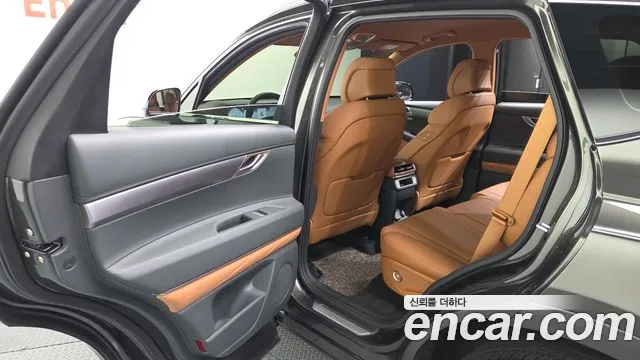 Genesis GV80 2.5T Бензин 2WD — Фото автомобиля 25