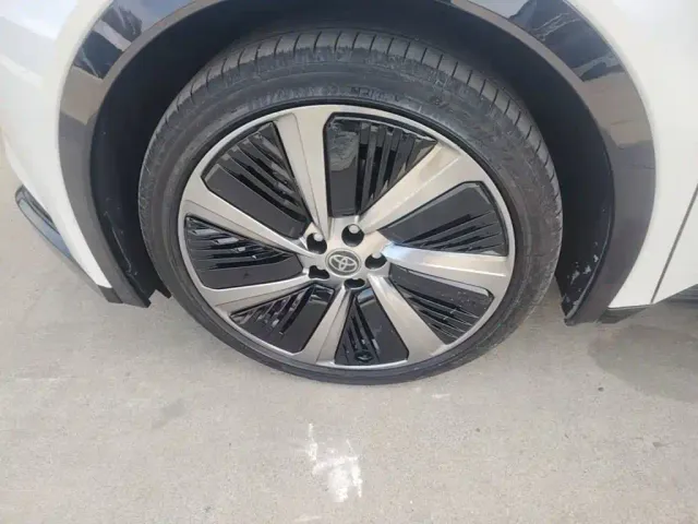 Toyota Toyota bZ5 2025 Model 550 PRO — Фото автомобиля 22