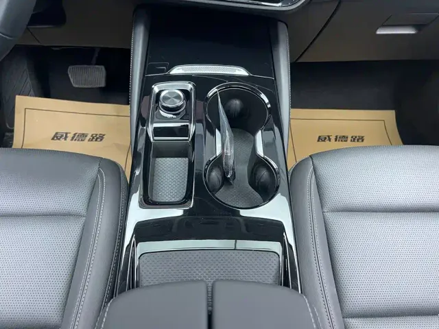 Buick Envision S — Фото автомобиля 21