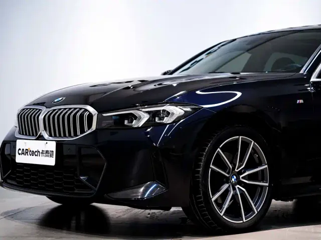BMW 3 Series — Фото автомобиля 5
