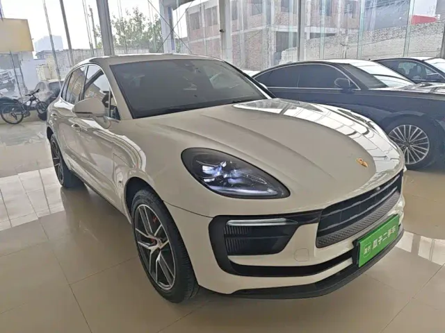 Porsche Macan — Фото автомобиля 3