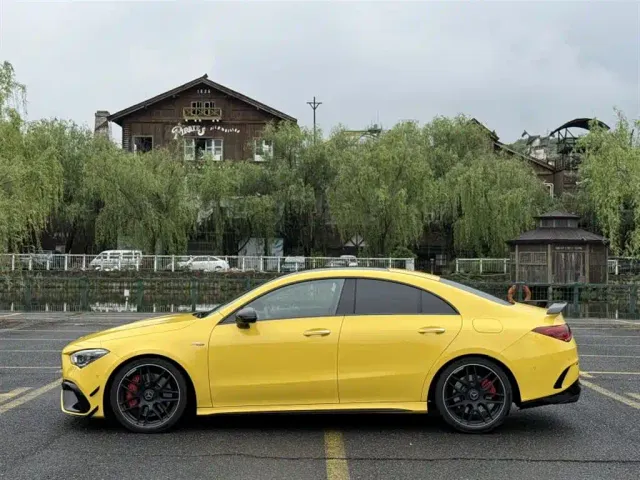 Mercedes-Benz CLA-Class AMG — Фото автомобиля 5