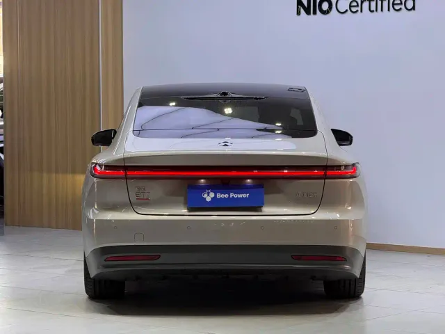 Nio ET7 — Фото автомобиля 7