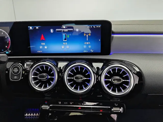 Mercedes-Benz A-Class AMG — Фото автомобиля 18