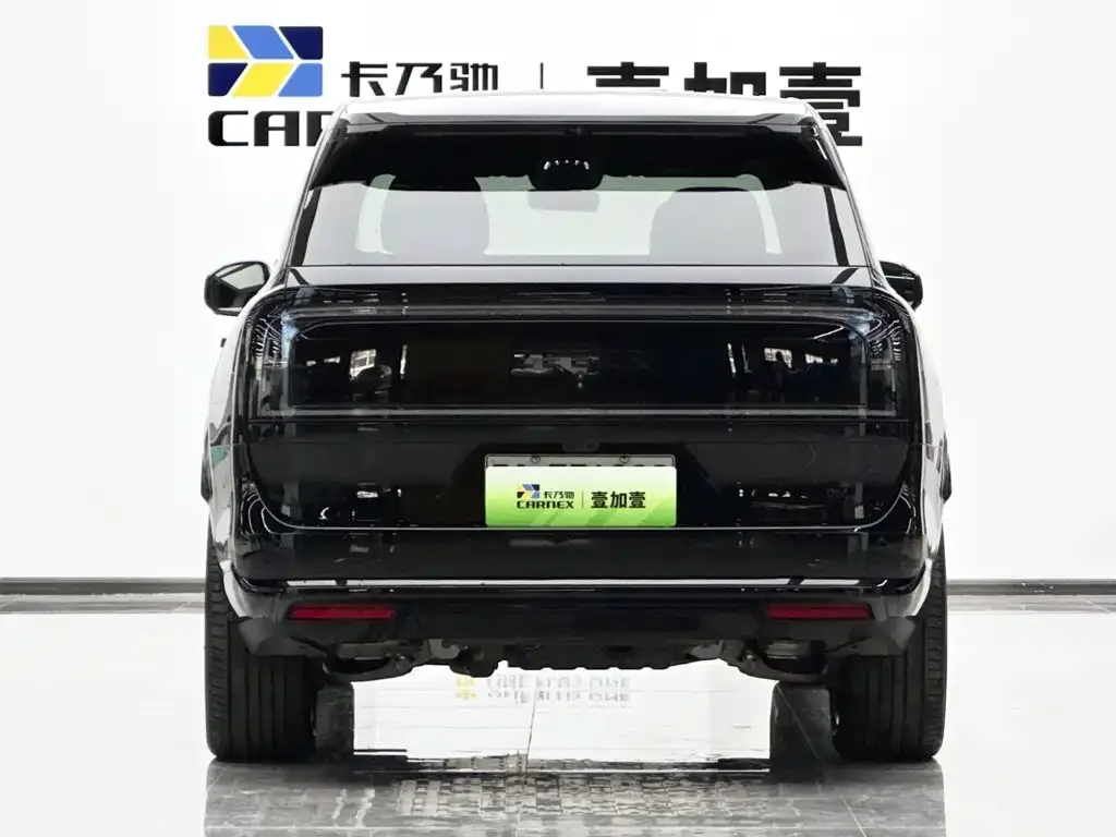 ZEEKR Zeekr 9X 2025 Model Gloss Black Edition — Фото автомобиля 5