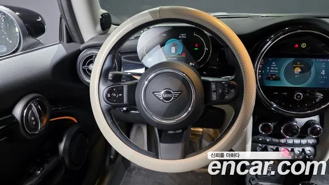 MINI Cooper — Фото автомобиля 13
