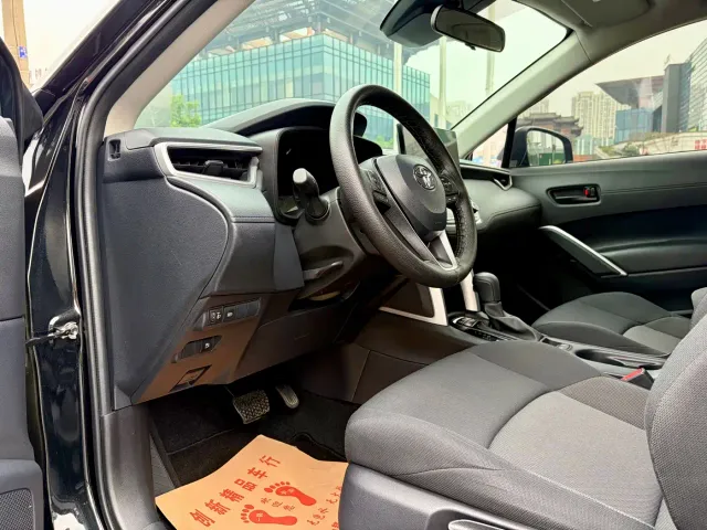 Toyota Frontlander — Фото автомобиля 6