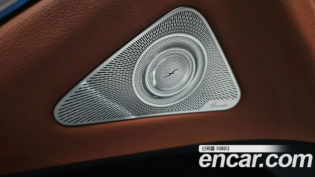 Mercedes-Benz S-Class — Фото автомобиля 8