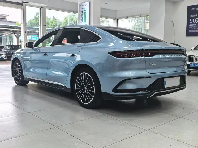 BYD Han — Фото автомобиля 17
