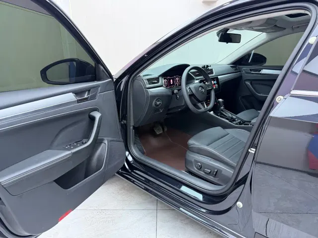 Skoda Superb — Фото автомобиля 7