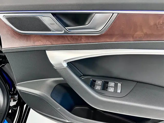 Audi A6L — Фото автомобиля 19